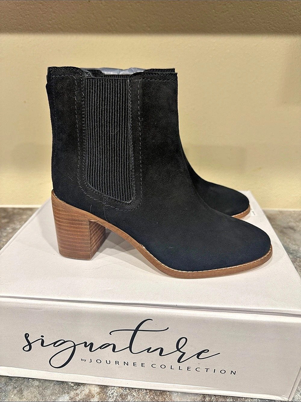 Journee Collection Tazlyn Black Ankle Boots US 7 New